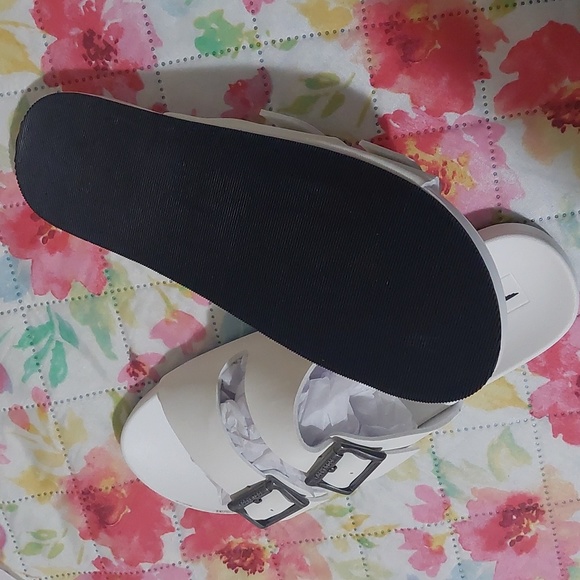 Rocket Dog white esti Orlando sport sandals - Picture 9 of 9